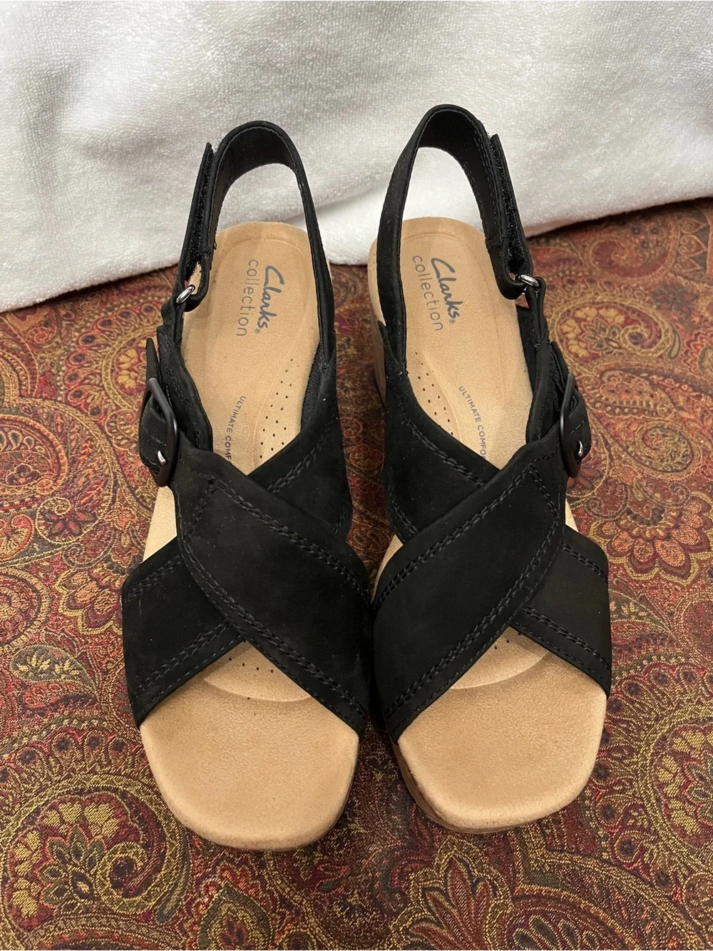 Clarks Nerisa Pace Wedge Heel Sandals - Black Nubuck - NWT - 8.5 Medium